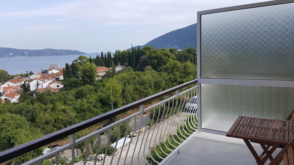 Apartments La Dolce Vita Herceg Novi Zewnętrze zdjęcie