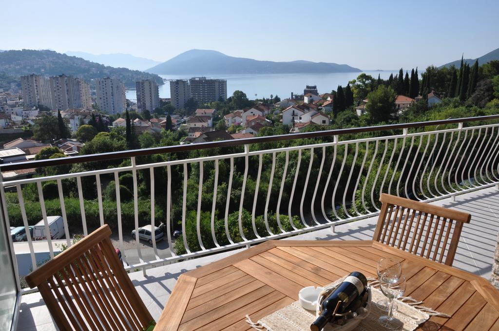 Apartments La Dolce Vita Herceg Novi Zewnętrze zdjęcie